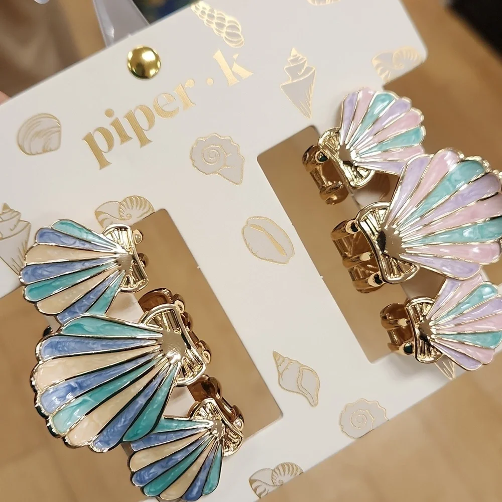 💚▪️Piper K▪️ scalloped sea shells Metal  hair clips Set of 2 NWT!!